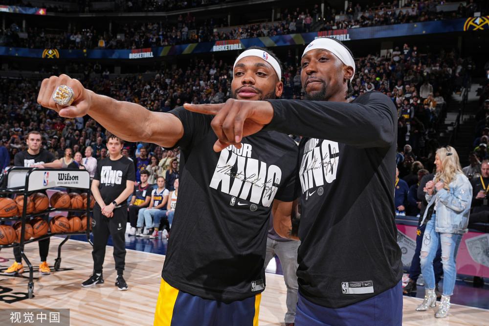 尤其是在德 尤其是在德