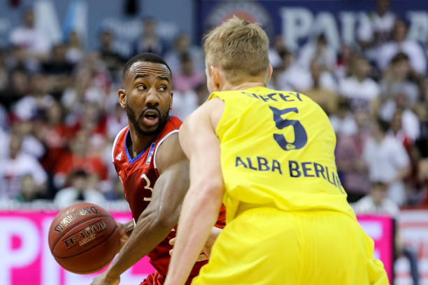 的背后引发 的背后引发