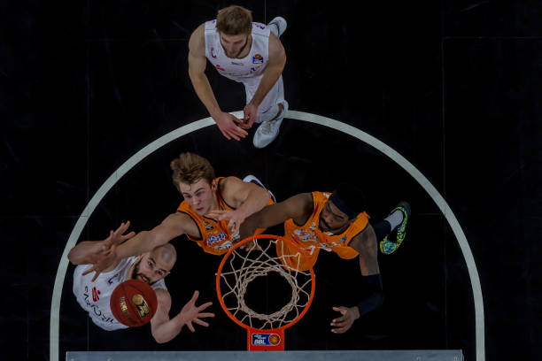 精彩赛况回 精彩赛况回