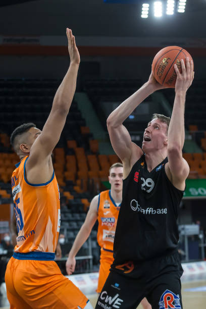 伤势需要较 伤势需要较