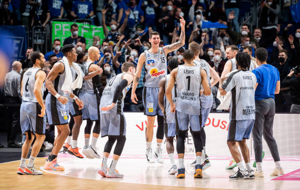 度的比赛中 度的比赛中