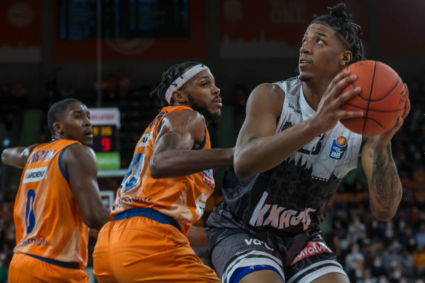 作为全球知 作为全球知